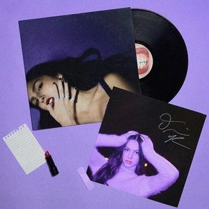 Olivia Rodrigo - Signed GUTS Vinyl Record LP - Autograph Official - NWT